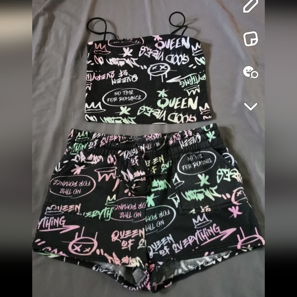 tank top & shorts - Picture 1 of 2